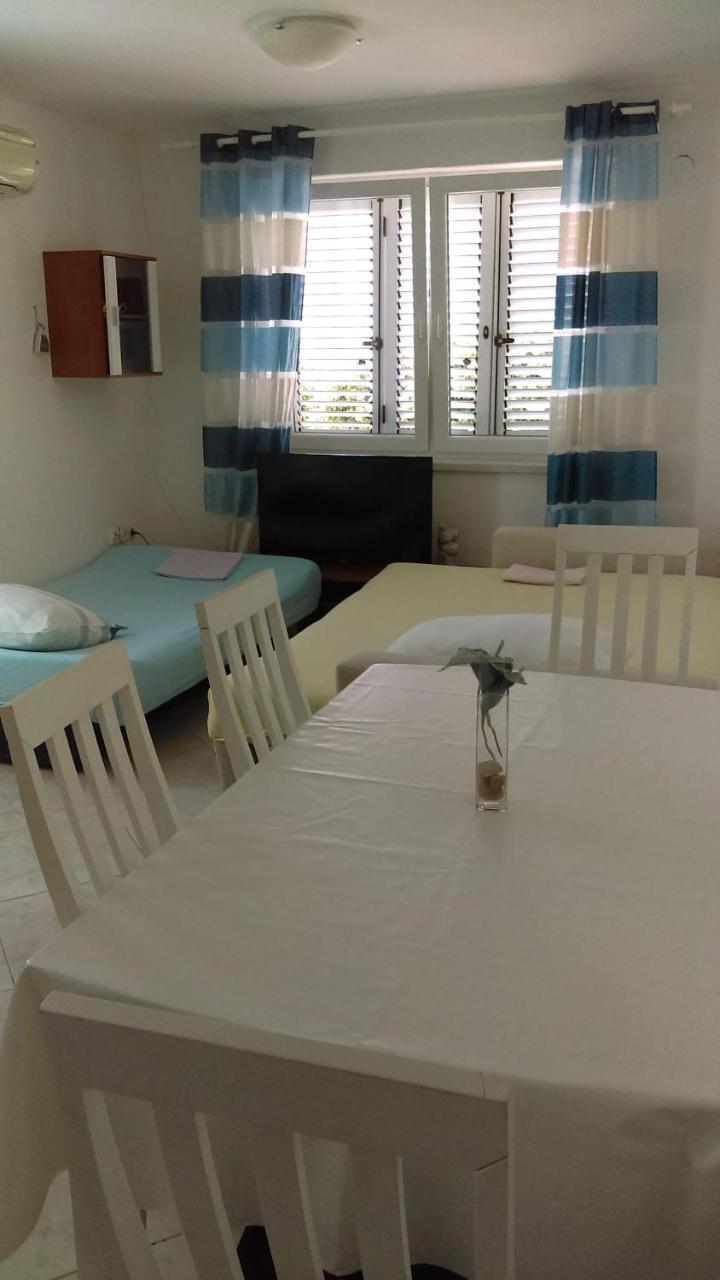 Diva Apartament Novalja